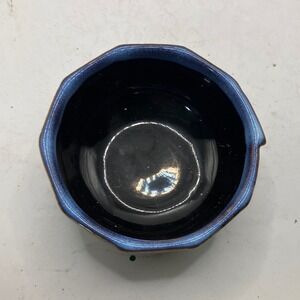 Small Black Ceramic Bowl Irregular Scalloped Edge Decorative Trinket Dish‎